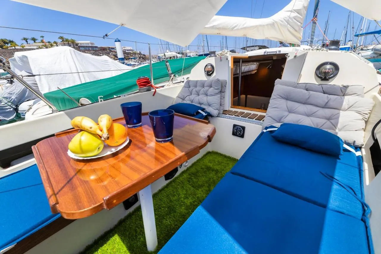 Botel Seaside Chill-Out Stay On A Sail Yacht Puerto Calero