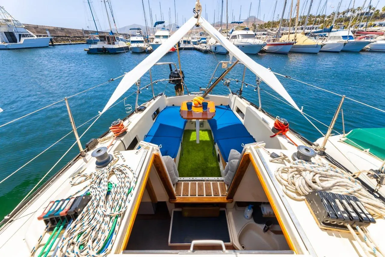 Seaside Chill-Out Stay On A Sail Yacht Puerto Calero Botel